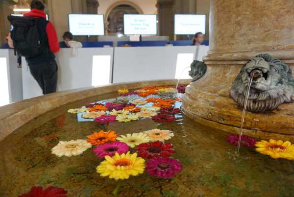 Flower decoration at the registration desk